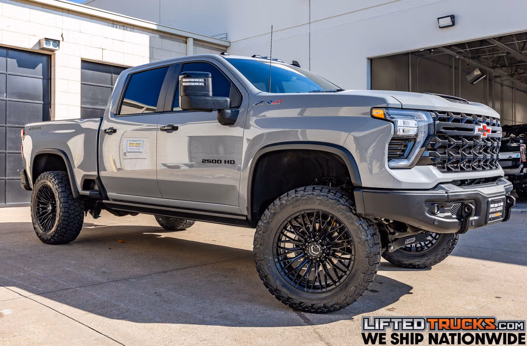 2025 Chevrolet Silverado 2500HD ZR2 Crew Cab Image 1