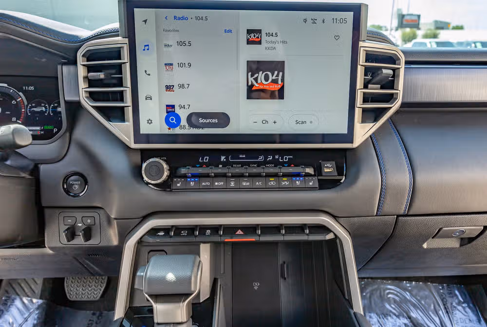 2026 Toyota Sequoia Platinum Image 24