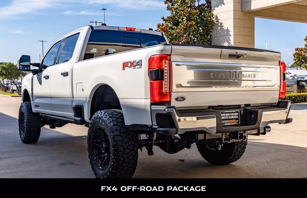 2024 Ford F-250 Super Duty King Ranch Crew Cab Image 7