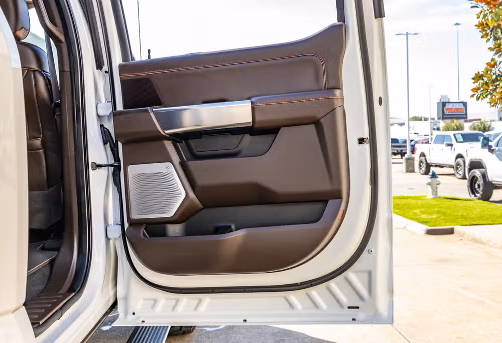 2024 Ford F-250 Super Duty King Ranch Crew Cab Image 41