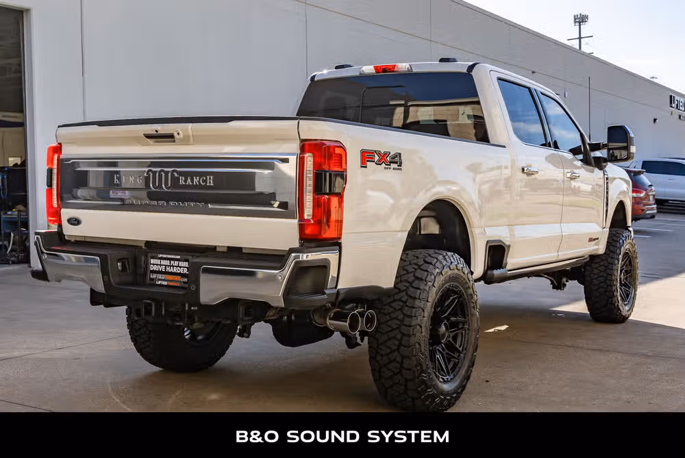 2024 Ford F-250 Super Duty King Ranch Crew Cab Image 10