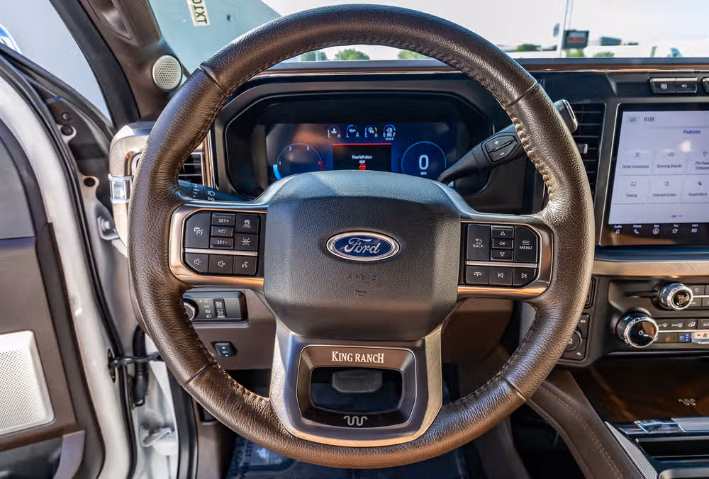 2024 Ford F-250 Super Duty King Ranch Crew Cab Image 19
