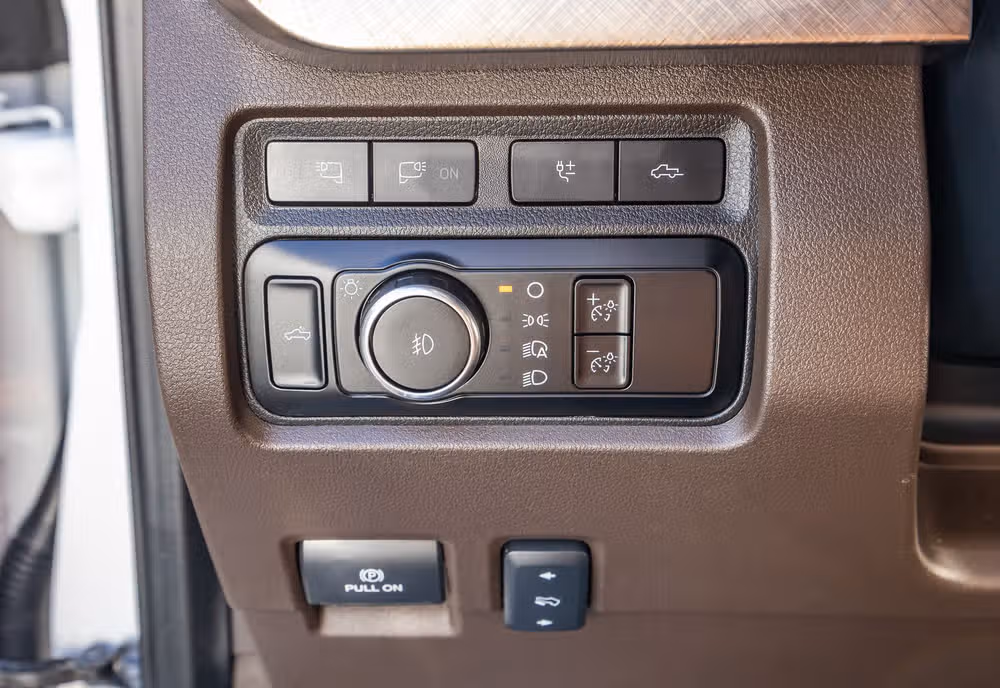 2024 Ford F-250 Super Duty King Ranch Crew Cab Image 22