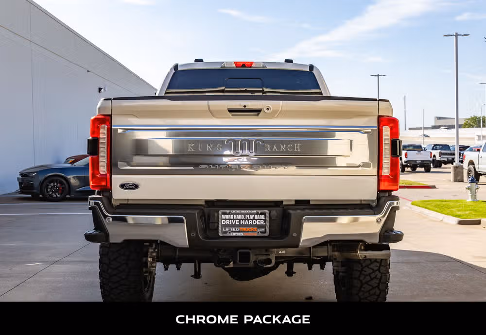 2024 Ford F-250 Super Duty King Ranch Crew Cab Image 8