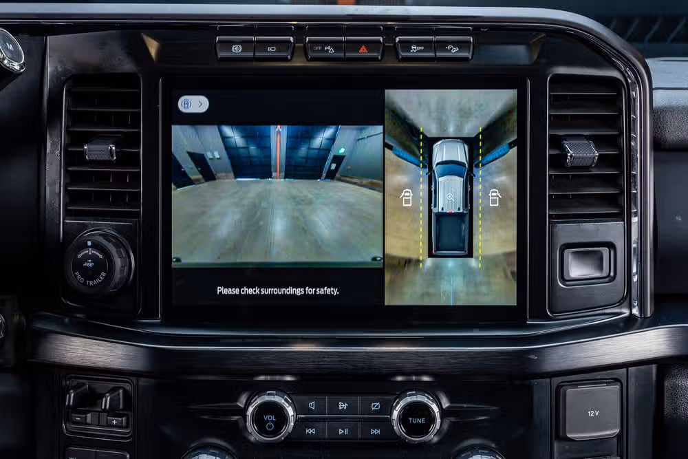 2023 Ford F-250 Super Duty Lariat Crew Cab Image 27