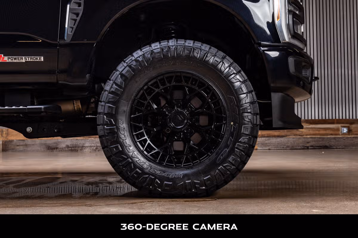 2023 Ford F-250 Super Duty Lariat Crew Cab