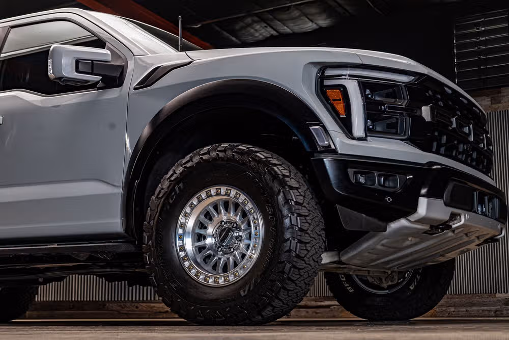 2024 Ford F-150 Raptor SuperCrew Image 13
