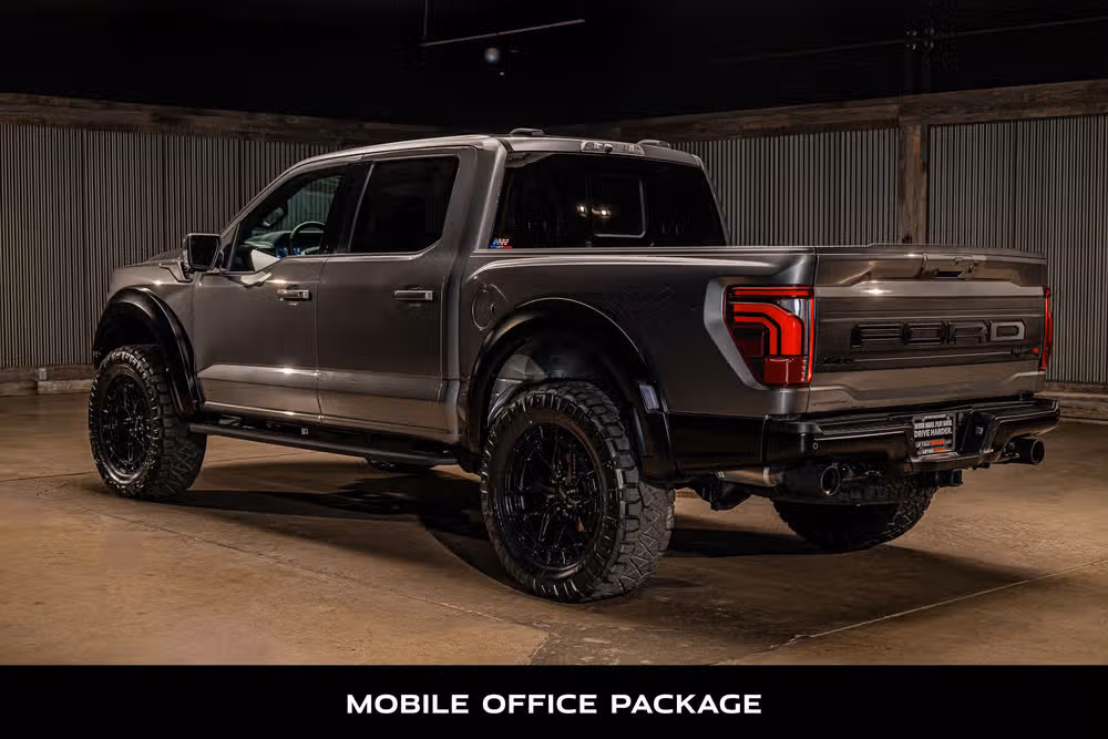 2025 Ford F-150 Raptor R SuperCrew Image 7