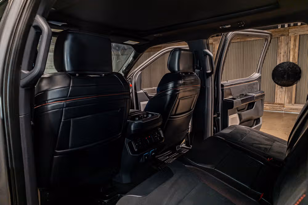 2025 Ford F-150 Raptor R SuperCrew Image 23