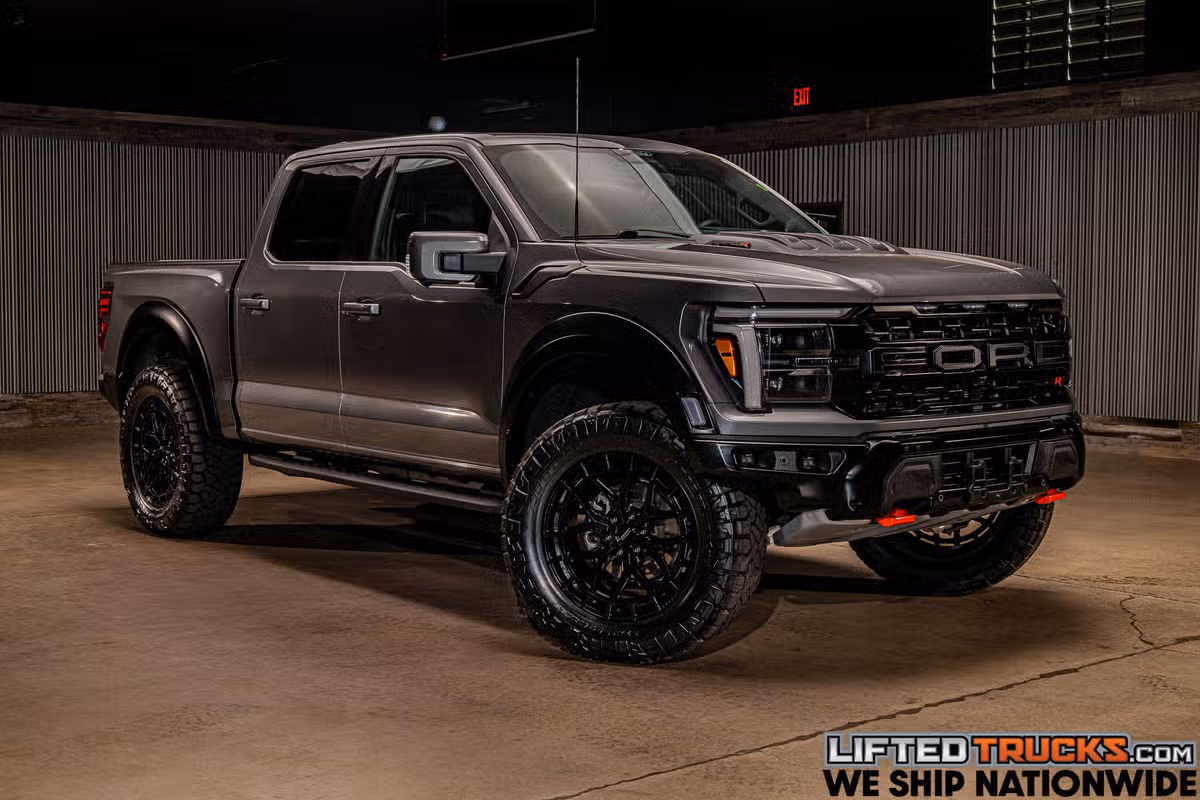 2025 Ford F-150 Raptor R SuperCrew