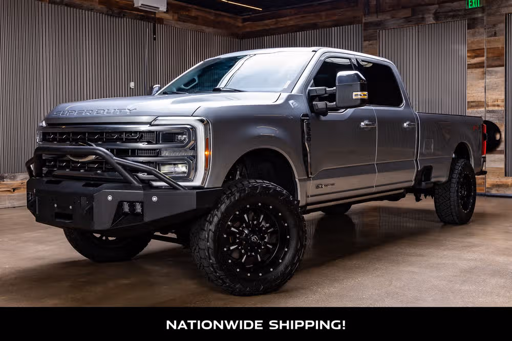2024 Ford F-350 Super Duty Platinum Crew Cab Image 4