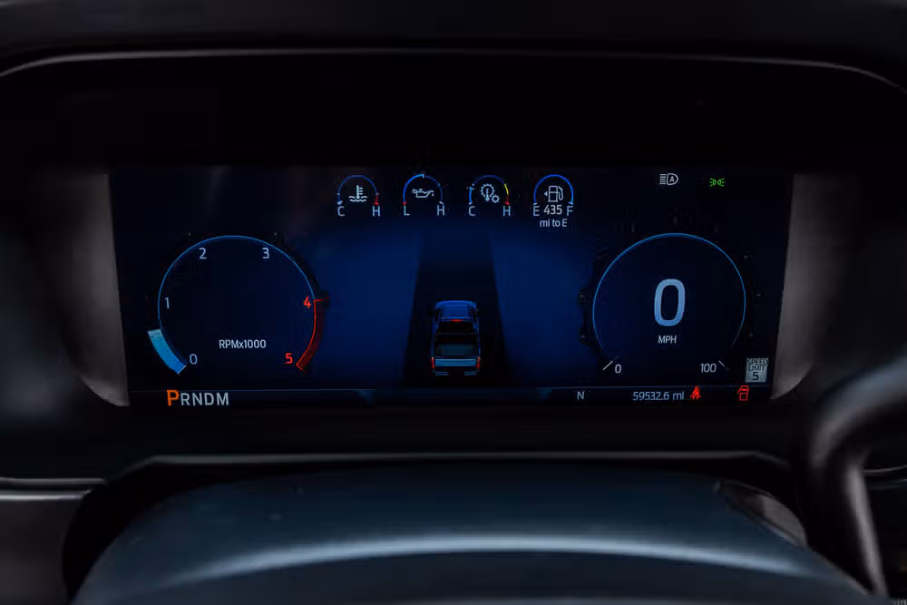2024 Ford F-350 Super Duty Platinum Crew Cab Image 19
