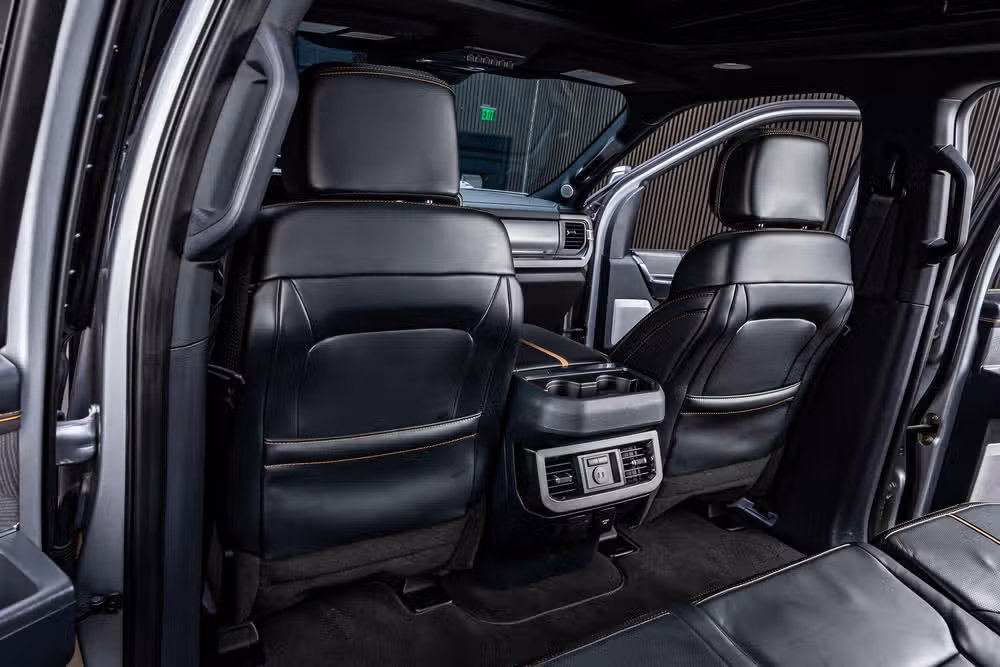 2024 Ford F-350 Super Duty Platinum Crew Cab Image 35