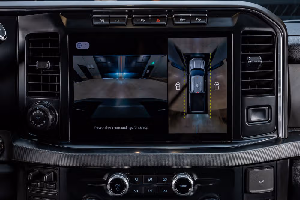 2024 Ford F-350 Super Duty Platinum Crew Cab Image 26