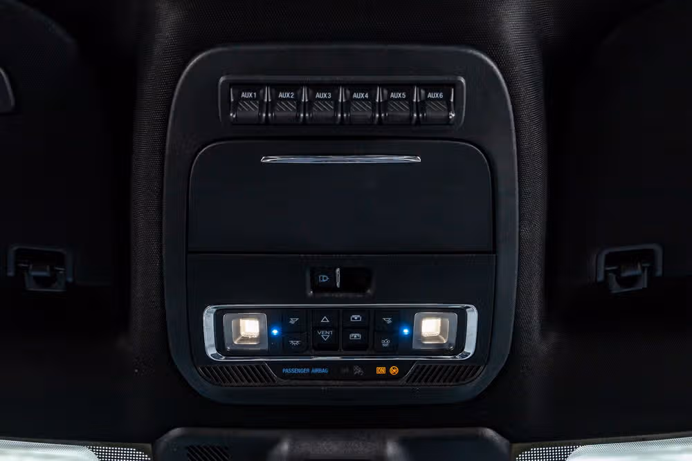 2024 Ford F-350 Super Duty Platinum Crew Cab Image 29
