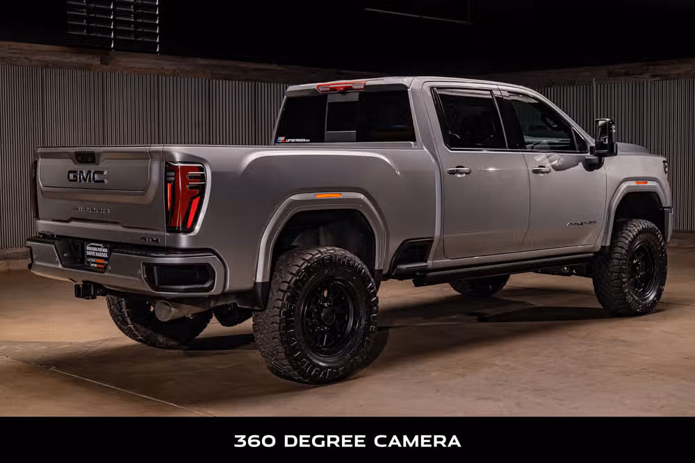 2026 GMC Sierra 2500HD AT4 Crew Cab Image 9