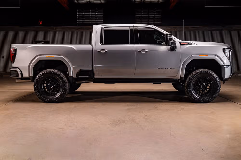 2026 GMC Sierra 2500HD AT4 Crew Cab Image 10