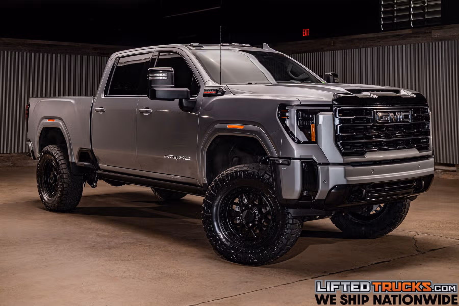 2026 GMC Sierra 2500HD AT4 Crew Cab Image 1