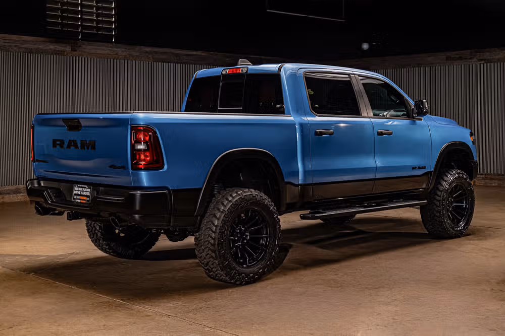 2025 Ram 1500 Rebel Crew Cab Image 10
