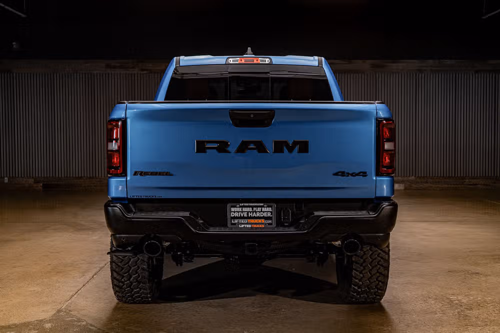 2025 Ram 1500 Rebel Crew Cab Image 8