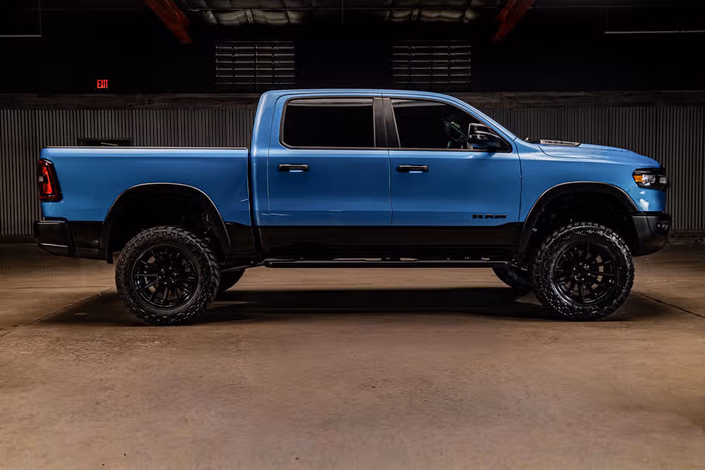 2025 Ram 1500 Rebel Crew Cab Image 11