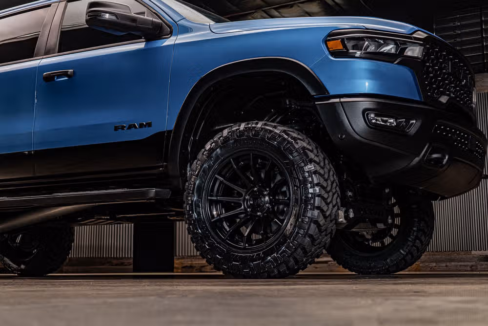 2025 Ram 1500 Rebel Crew Cab Image 12