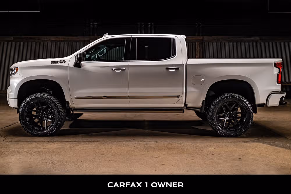 2024 Chevrolet Silverado 1500 High Country Crew Cab Image 5