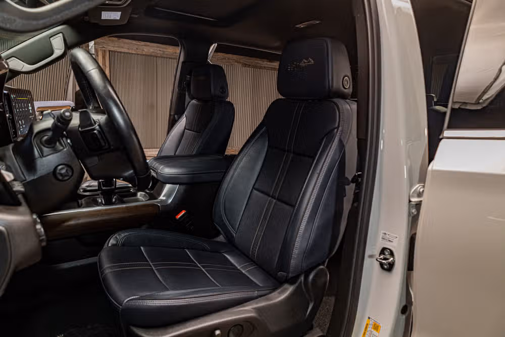 2024 Chevrolet Silverado 1500 High Country Crew Cab Image 23