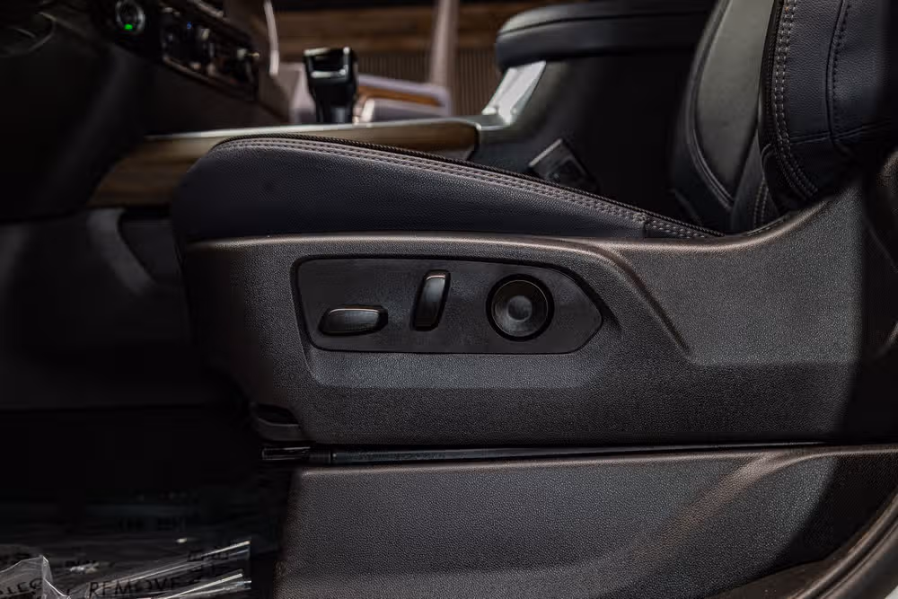 2024 Chevrolet Silverado 1500 High Country Crew Cab Image 24