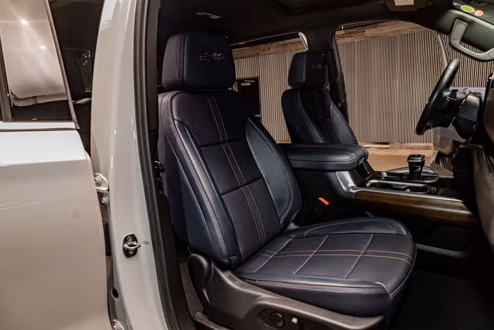 2024 Chevrolet Silverado 1500 High Country Crew Cab Image 29
