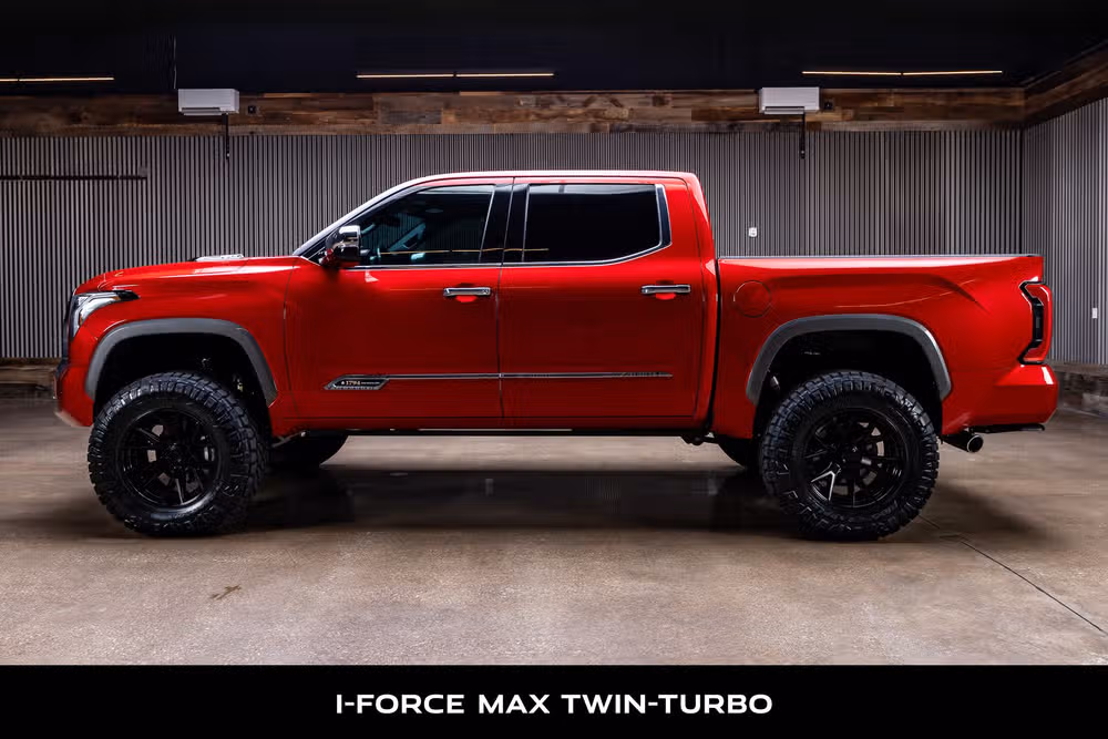 2023 Toyota Tundra 1794 Edition HV CrewMax Image 6