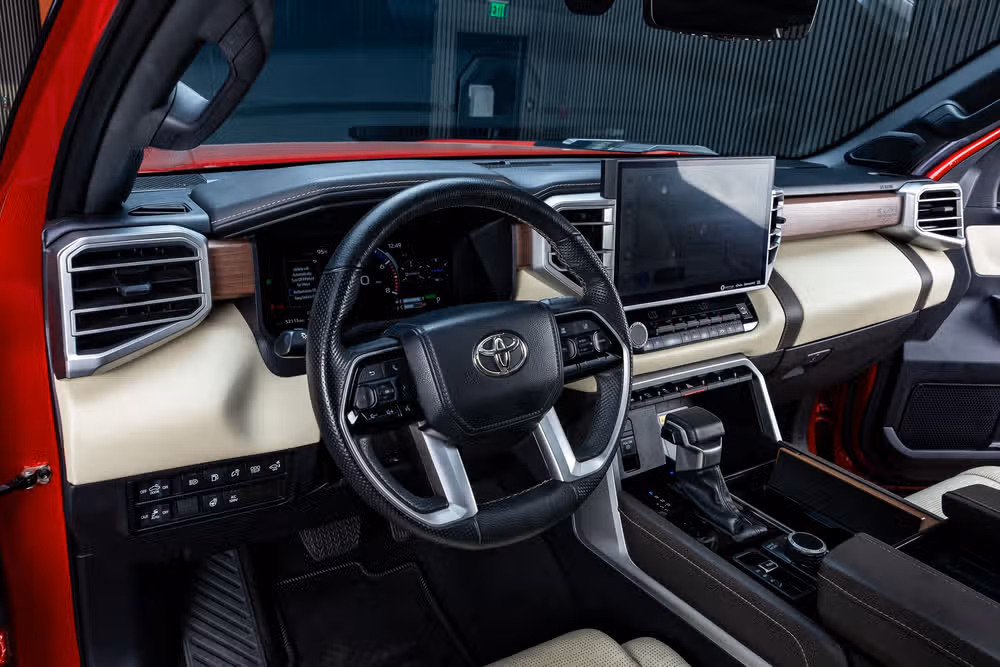 2023 Toyota Tundra 1794 Edition HV CrewMax Image 17