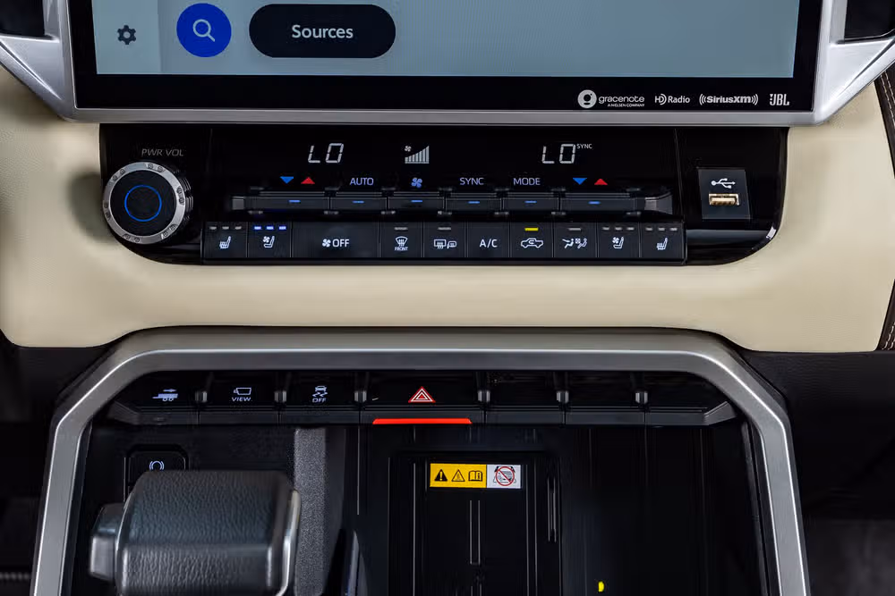 2023 Toyota Tundra 1794 Edition HV CrewMax Image 26