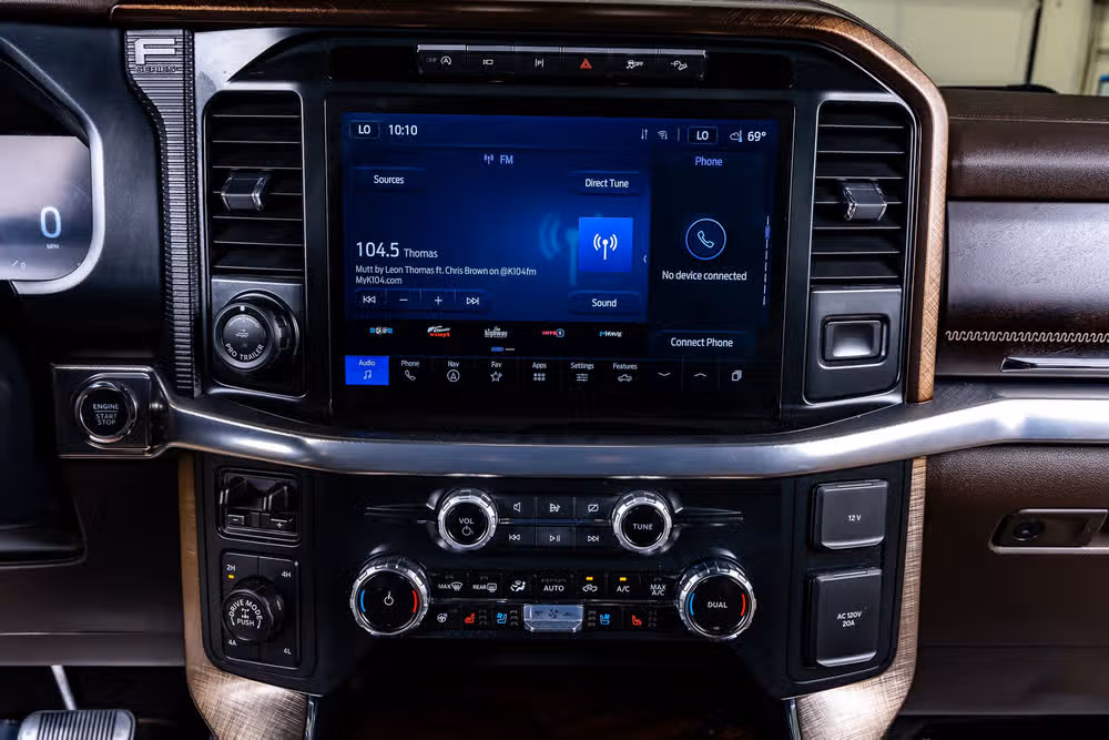 2024 Ford F-150 King Ranch SuperCrew Image 25