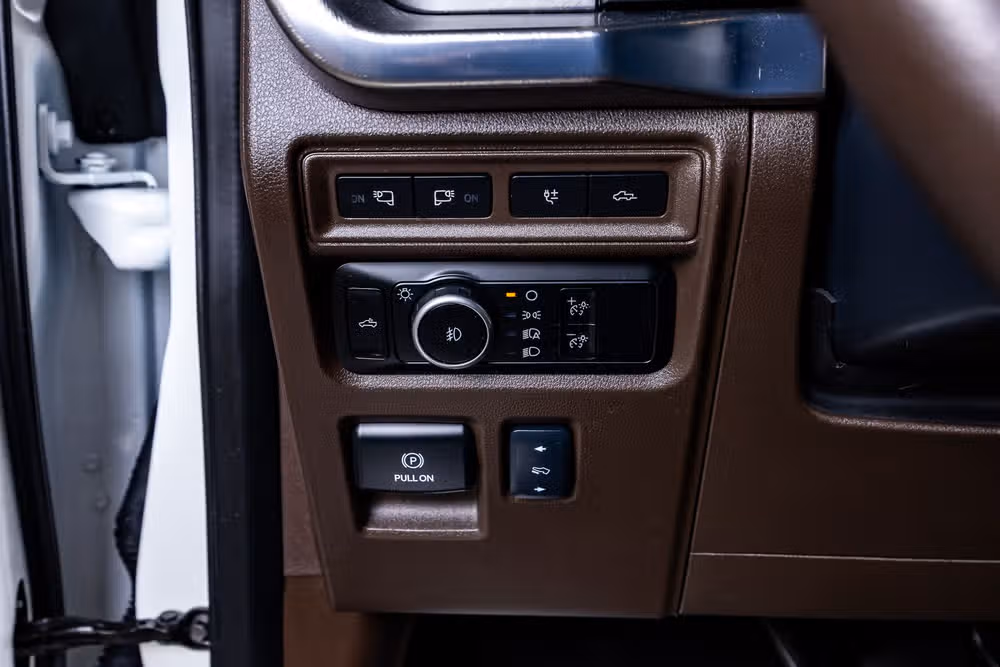 2024 Ford F-150 King Ranch SuperCrew Image 22