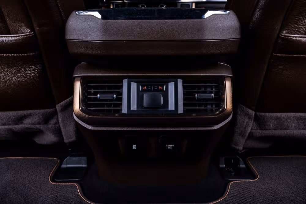 2024 Ford F-150 King Ranch SuperCrew Image 35