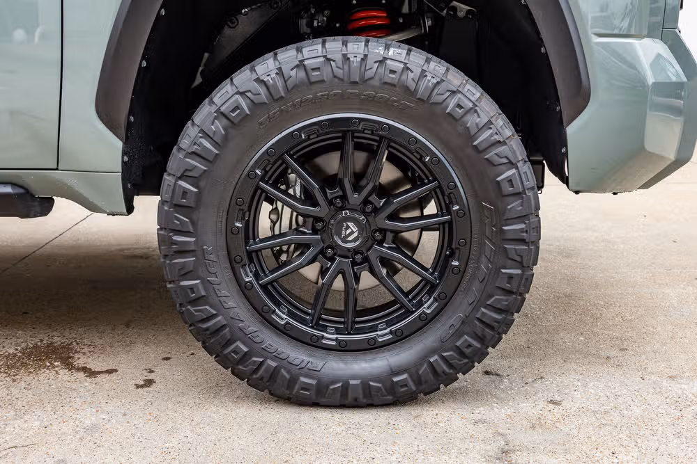 2024 Toyota Tundra SR5 CrewMax Image 11