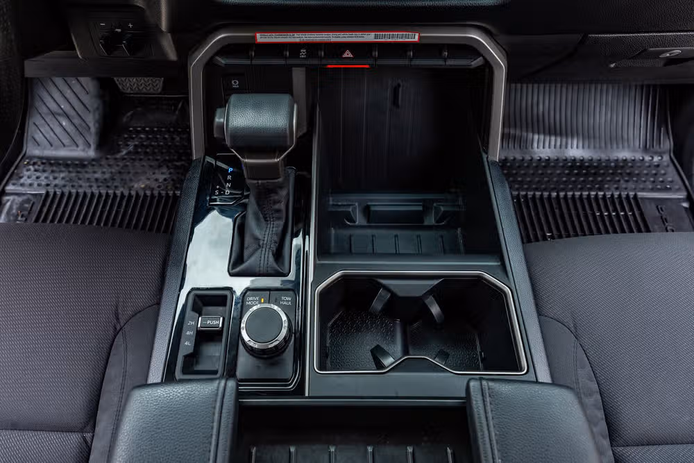2024 Toyota Tundra SR5 CrewMax Image 28