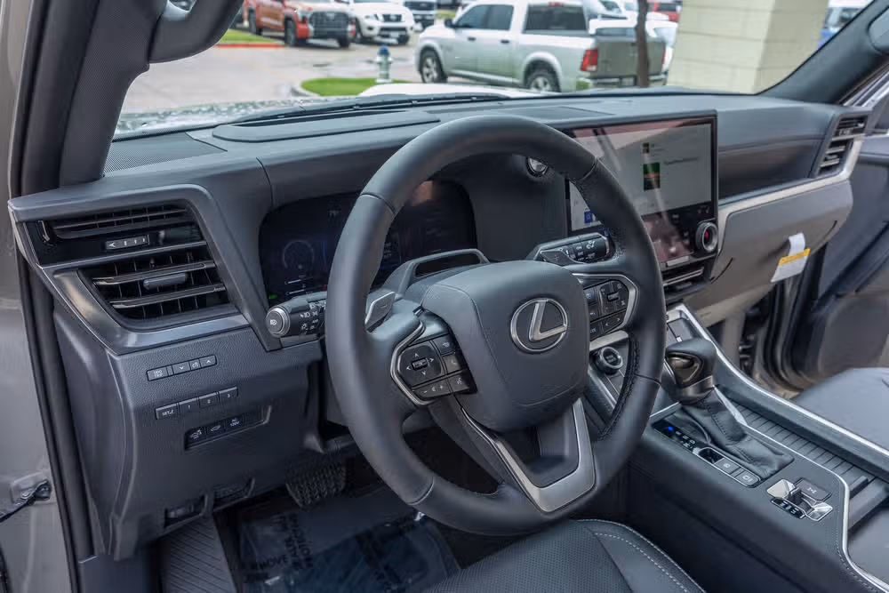 2026 Lexus GX 550 Premium+ Image 17