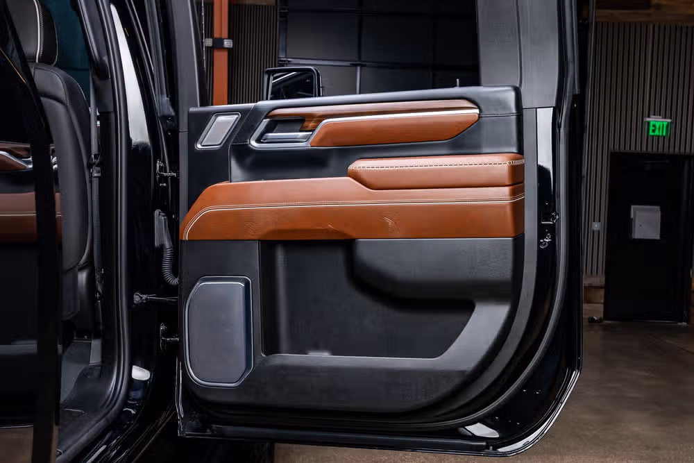2025 GMC Sierra 2500HD Denali Ultimate Crew Cab Image 40