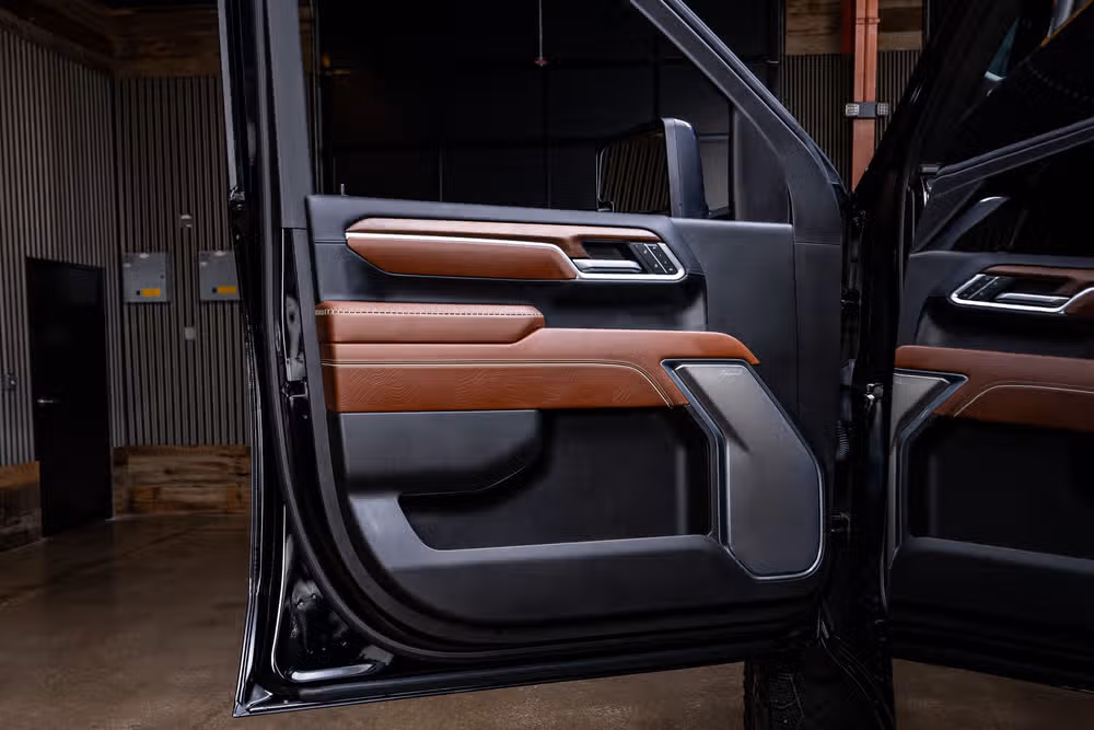 2025 GMC Sierra 2500HD Denali Ultimate Crew Cab Image 37