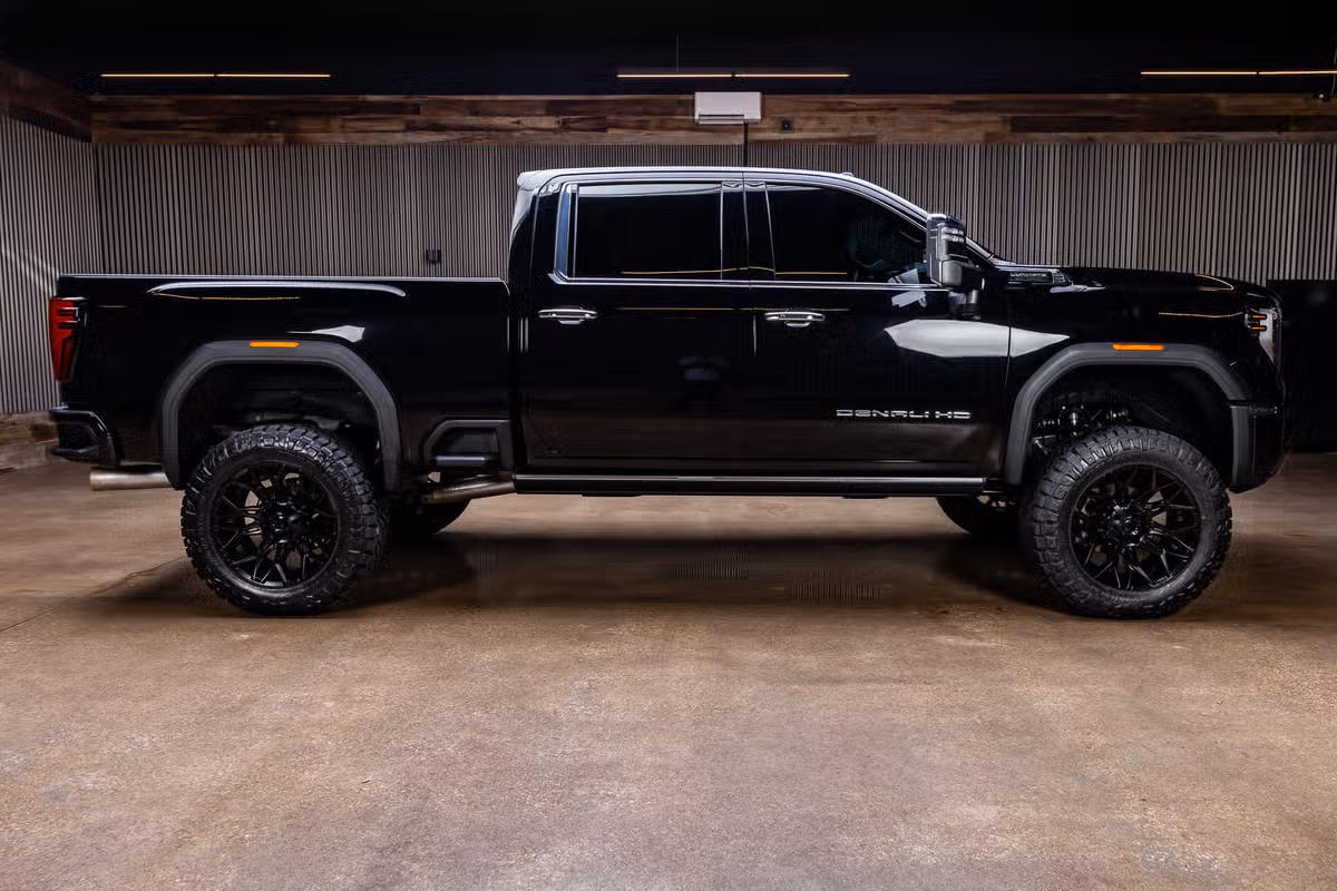 2025 GMC Sierra 2500HD Denali Ultimate Crew Cab