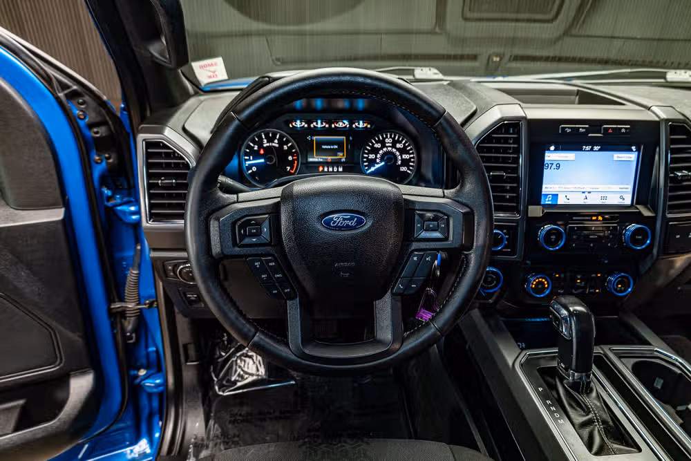 2019 Ford F-150 XLT SuperCrew Image 13