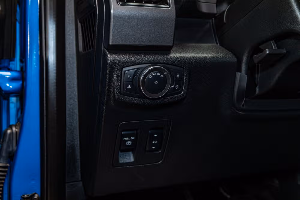 2019 Ford F-150 XLT SuperCrew Image 16