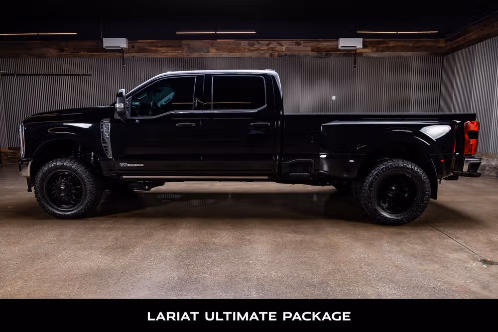 2024 Ford F-350 Super Duty Lariat Crew Cab Image 6