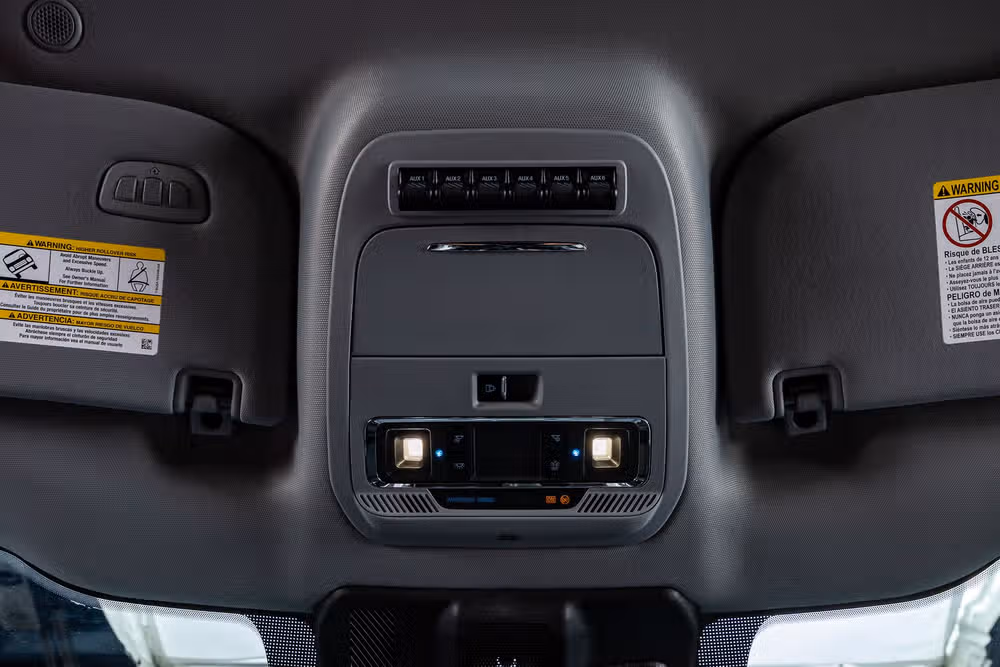 2024 Ford F-350 Super Duty Lariat Crew Cab Image 29