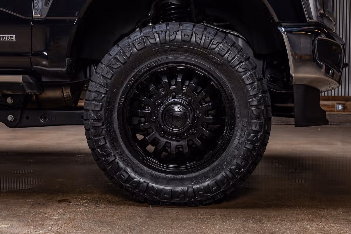 2024 Ford F-350 Super Duty Lariat Crew Cab