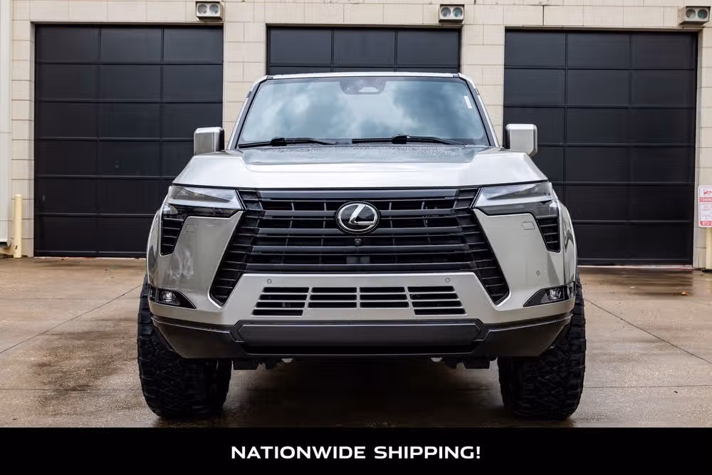 2024 Lexus GX 550 Luxury+ Image 4