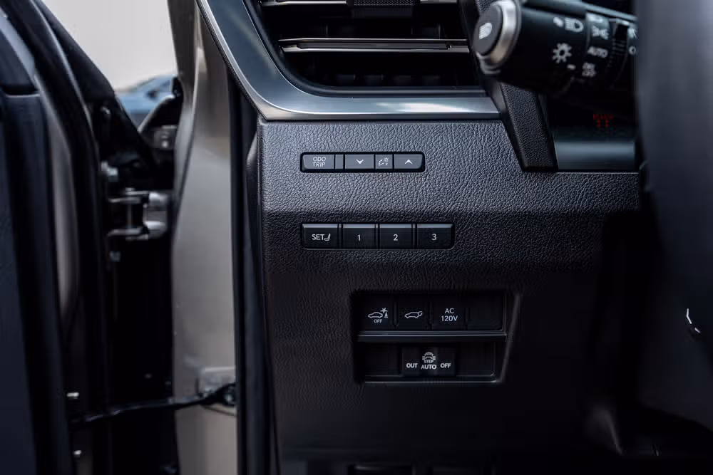 2024 Lexus GX 550 Luxury+ Image 22