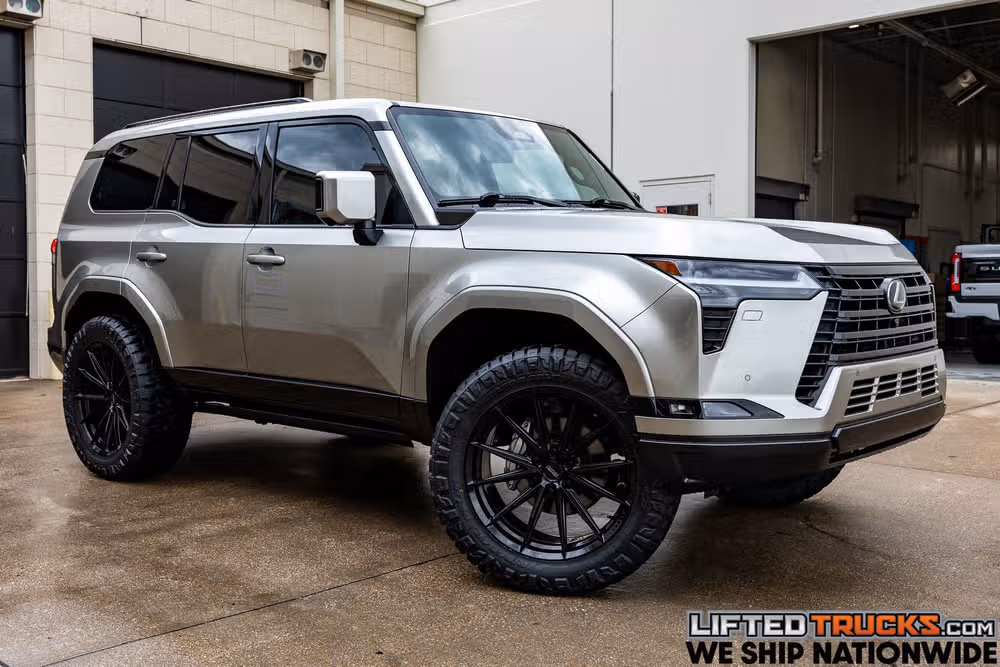 2024 Lexus GX 550 Luxury+ Image 1